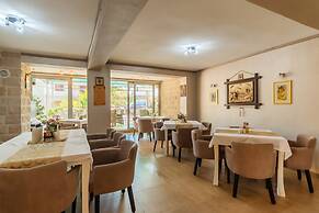 ApartHotel Stijovic