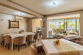 ApartHotel Stijovic