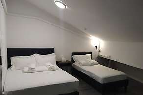 GALAXY PODS CAPSULE HOTEL BOAT QUAY