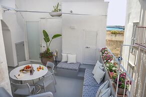 TD Casa Marea Seaside View in Prime Location