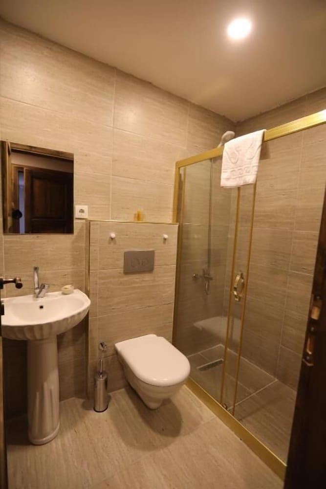 Grand Uçhisar Hotel
