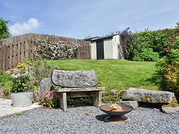 Pond Cottage