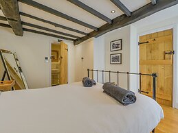 Pond Cottage