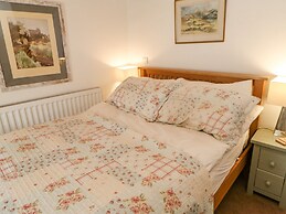 Sunny Cottage
