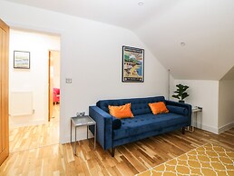 Riviera Heights