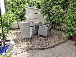 Hideaway Cottage