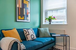 140 Minories