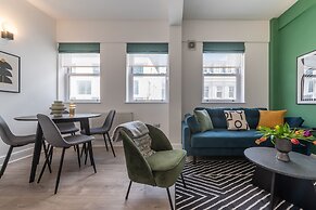 140 Minories