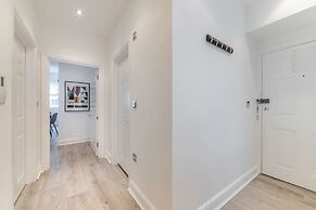 140 Minories