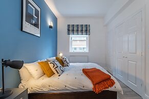 140 Minories