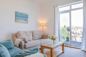 4 Glenthorne House