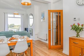 4 Glenthorne House