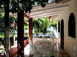Las Jaras Aguas Termales