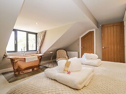 Tarn End Cottages 12