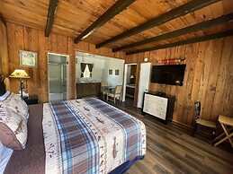 Riverfront Lodging