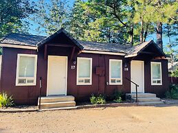 Riverfront Lodging