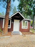 Riverfront Lodging