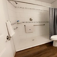 Riverfront Lodging