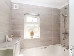 12 Bucklesham Park