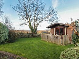 Holly Lodge