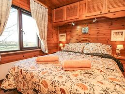 Holly Lodge