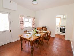 Manor Farm Cottage
