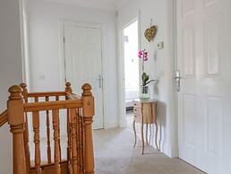 40 Bowmont Court