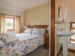 Poppy Cottage