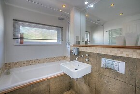 The Warren Q4