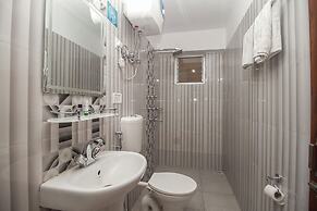 Golden Oren Hotel and Spa
