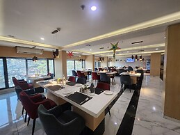 Mastiff Hotel Ankleshwar
