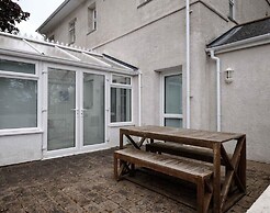 St Martins Apartment