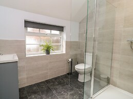 New Inn Apartment