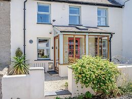 Sea Pickle Cottage