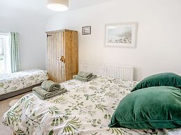 Sea Pickle Cottage