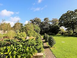 Clynnog House