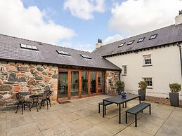 Clynnog House