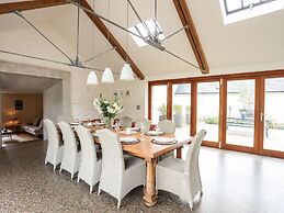 Clynnog House
