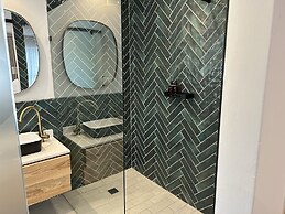 Mirabelle Guesthouse