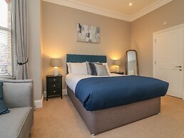 7 Belgrave Apartments