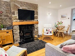 7 Watkin Street