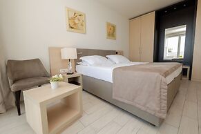 Romana Beach Resort