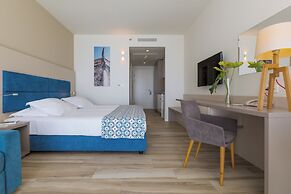 Romana Beach Resort