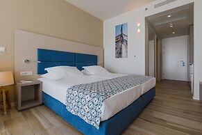 Romana Beach Resort
