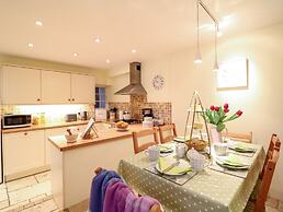 Fox Hat Cottage