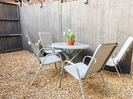 Robin's Nook
