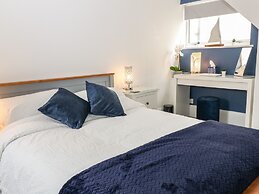 Harbour Hideaway