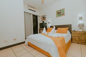 VAL HOTEL
