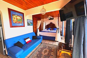 VAL HOTEL