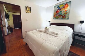 VAL HOTEL